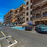 Atlantic 2 In Front Of The Ocean, Espectacular View, Pool And Wifi דירה *
