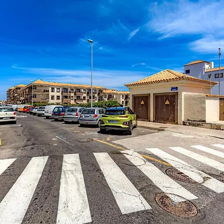 Apartament Atlantis 2 In Front Of The Ocean, Espectacular View, Pool And Wifi