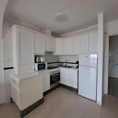Apartament Atlantis 2 In Front Of The Ocean, Espectacular View, Pool And Wifi *