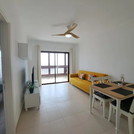 Apartament Atlantis 2 In Front Of The Ocean, Espectacular View, Pool And Wifi Costa Del Silencio