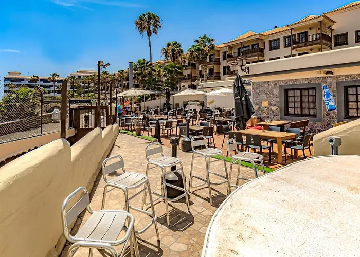 Atlantic 2 In Front Of The Ocean, Espectacular View, Pool And Wifi Apartament