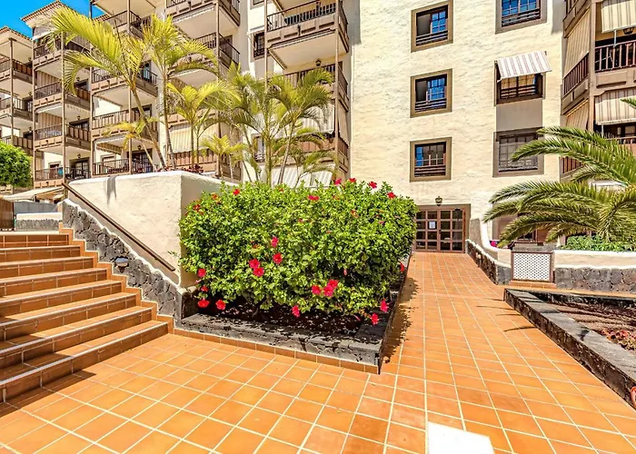 Atlantic 2 In Front Of The Ocean, Espectacular View, Pool And Wifi Apartament