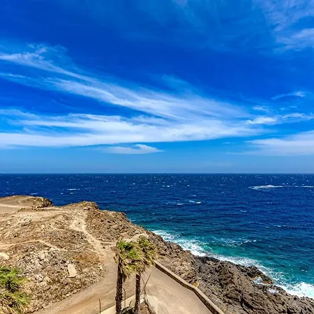 Atlantic 2 In Front Of The Ocean, Espectacular View, Pool And Wifi Apartamento Costa del Silencio