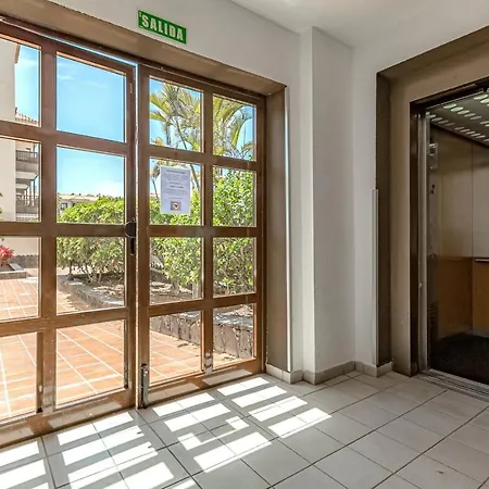 Apartamento Atlantic 2 In Front Of The Ocean, Espectacular View, Pool And Wifi