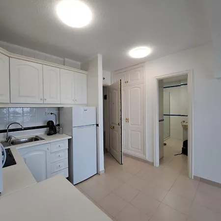 Apartamento Atlantic 2 In Front Of The Ocean, Espectacular View, Pool And Wifi Costa del Silencio