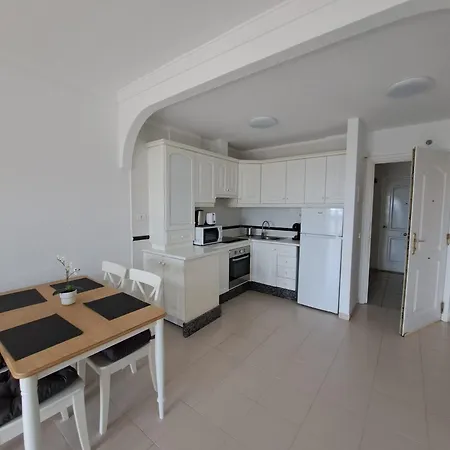 Apartamento Atlantic 2 In Front Of The Ocean, Espectacular View, Pool And Wifi